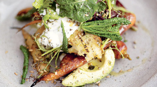 Салат из моркови с авокадо