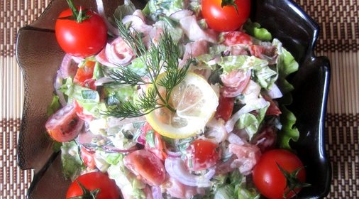 Салат с семгой