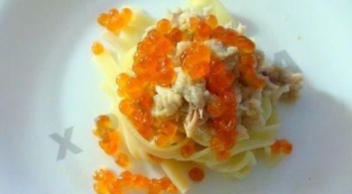Рыба с горчично-медовым соусом и икрой