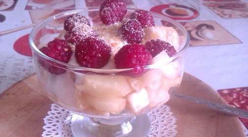 Фруктово-ягодный салат