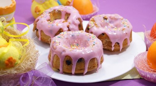 Салат из фасоли с кальмарами и сухариками