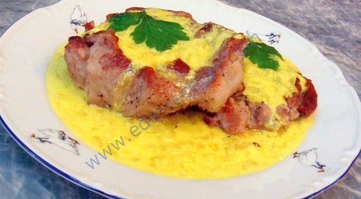 Мясо под шафрановым соусом