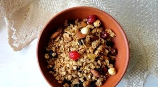 Яблочная гранола