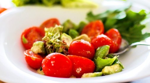 Салат с угрем