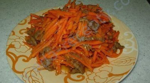 Салат из курицы с зеленым горошком и корейской морковью