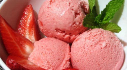 Салат с ветчиной, яблоками и помидорами