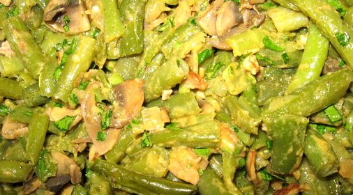 Салат со стручковой фасолью и грибами