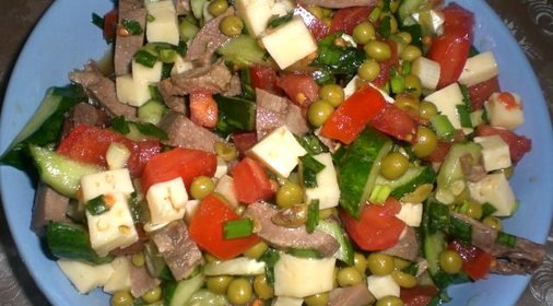 Салат пикантный с языком