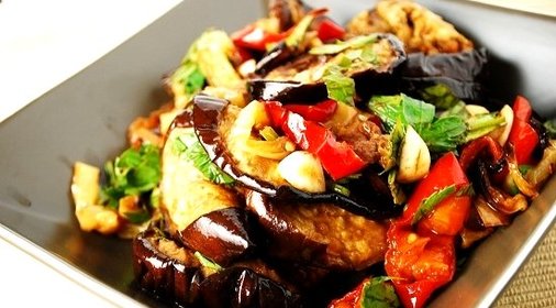 Баклажаны с картофелем по-китайски