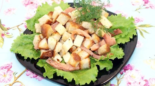 Салат «Сухарик»