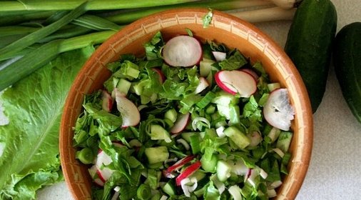 Салат из капусты и редиски