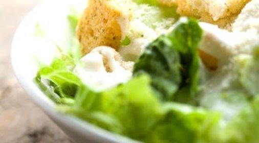 Сырно-чесночная салатная заправка