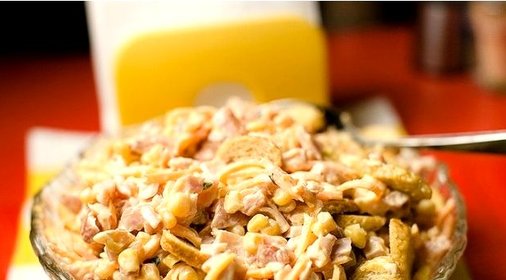 Салат из копченой курицы с корейской морковью