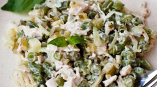Салат Зеленый из стручковой фасоли и курицы