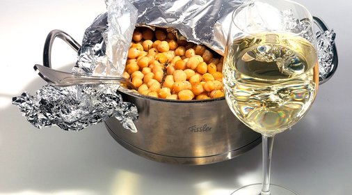 Томленый нут с оливковым маслом и тимьяном