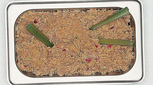 Салат с тунцом