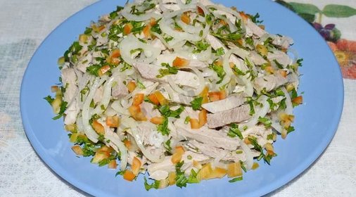 Деревенский свадебный салат из свинины