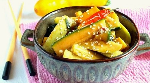 Салат из кабачков по-азиатски