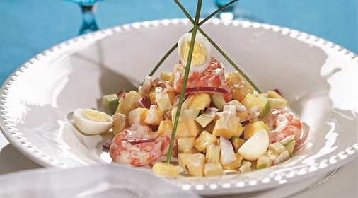 Салат из ананаса с креветками