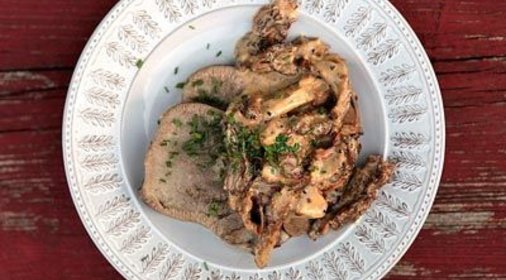 Телячий язык со сморчками от Анны Людковской