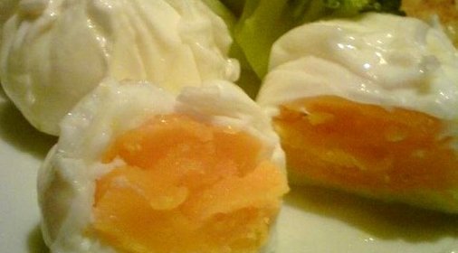 Яйца в мешочках