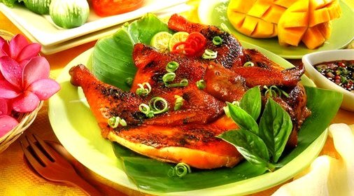 Азиатский салат с курицей