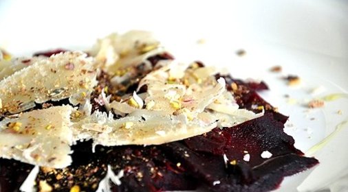 Салат Свёкла с орехами