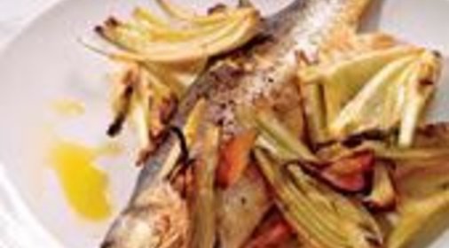 Салат из руккулы и семги