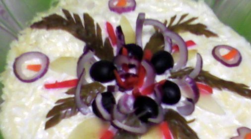 Салат со шпротами Люция