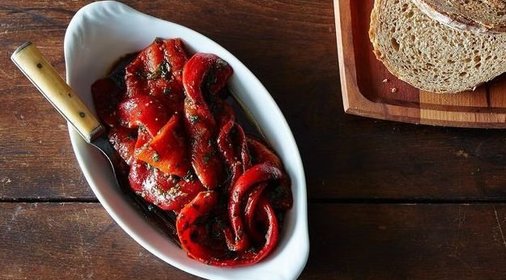 Салат из запеченного перца