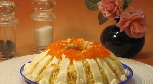 Салат с кальмарами