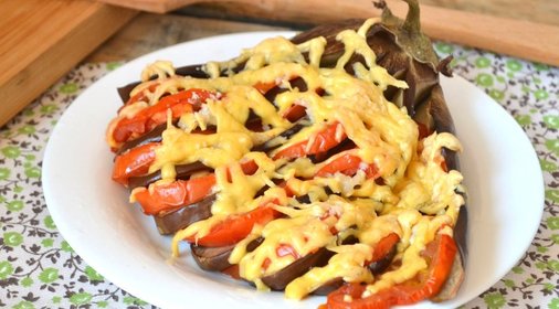 Баклажан, запеченный веером в духовке