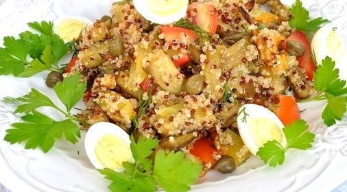 Салат с киноа