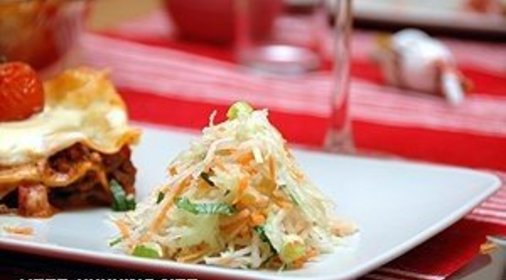 Салат из кольраби