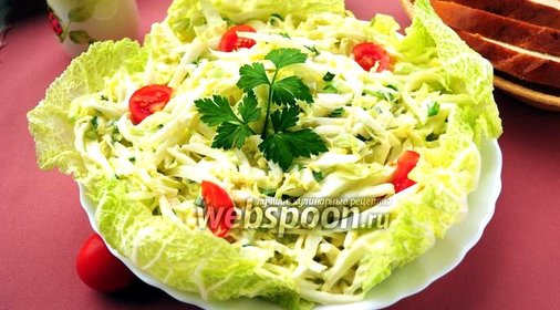 Салат из пекинской капусты с огурцом и яйцами