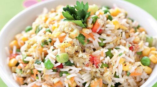 Рисовый салат с овощами