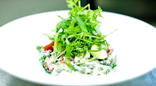 Салат с говяжьим языком