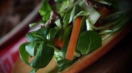 Салат с говядиной