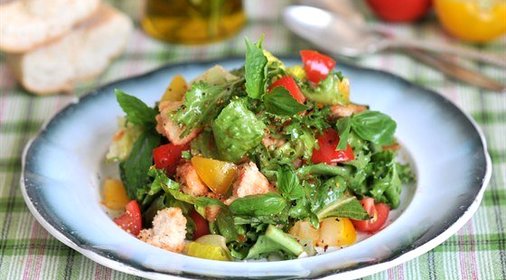 Салат «Панцанелла»