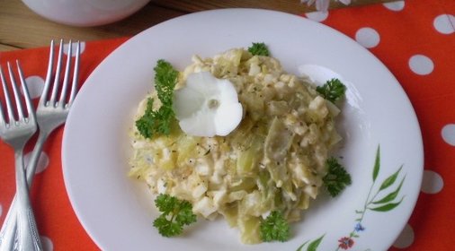 Салат из зеленой фасоли с яйцами