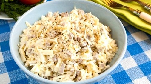 Салат с чёрной редькой и телятиной