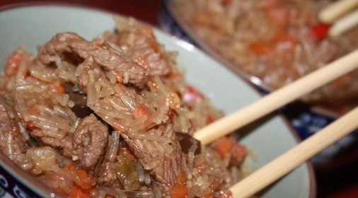 Фунчёза с говядиной и овощами