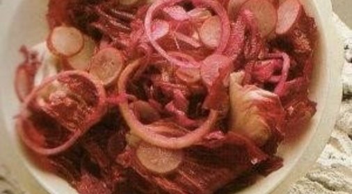 Красный салат