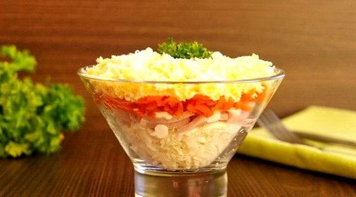 Салат с корейской морковкой и ветчиной