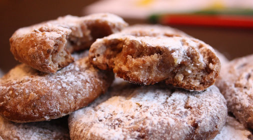 Салат из куриной печени с помидорами