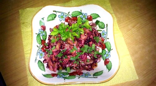 Жареный мясной салат