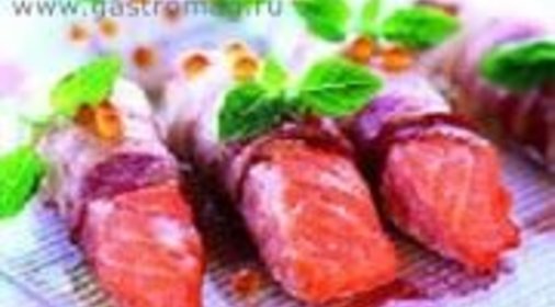 Филе семги в беконе