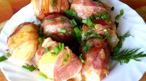 Картошка с салом в мультиварке