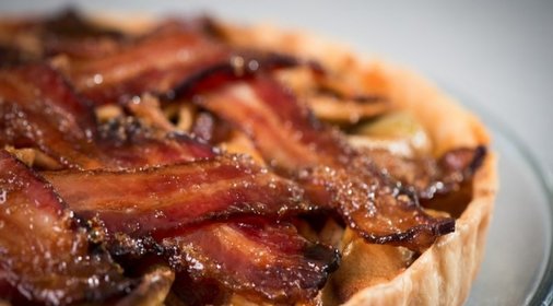 Канадский бекон с яблоками