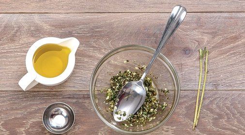 Баранина с розмарином, цукини и мятой